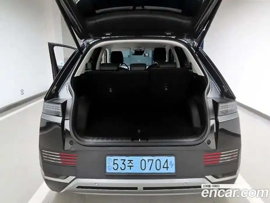 Hyundai Ioniq 5 2023 0.1 гидро в Москве № 1684040, фото 5