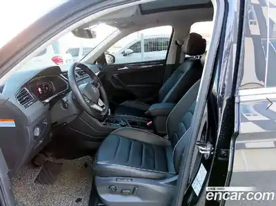 Volkswagen Tiguan 2021 2.0 гидро в Москве № 169196, миниатюра 5