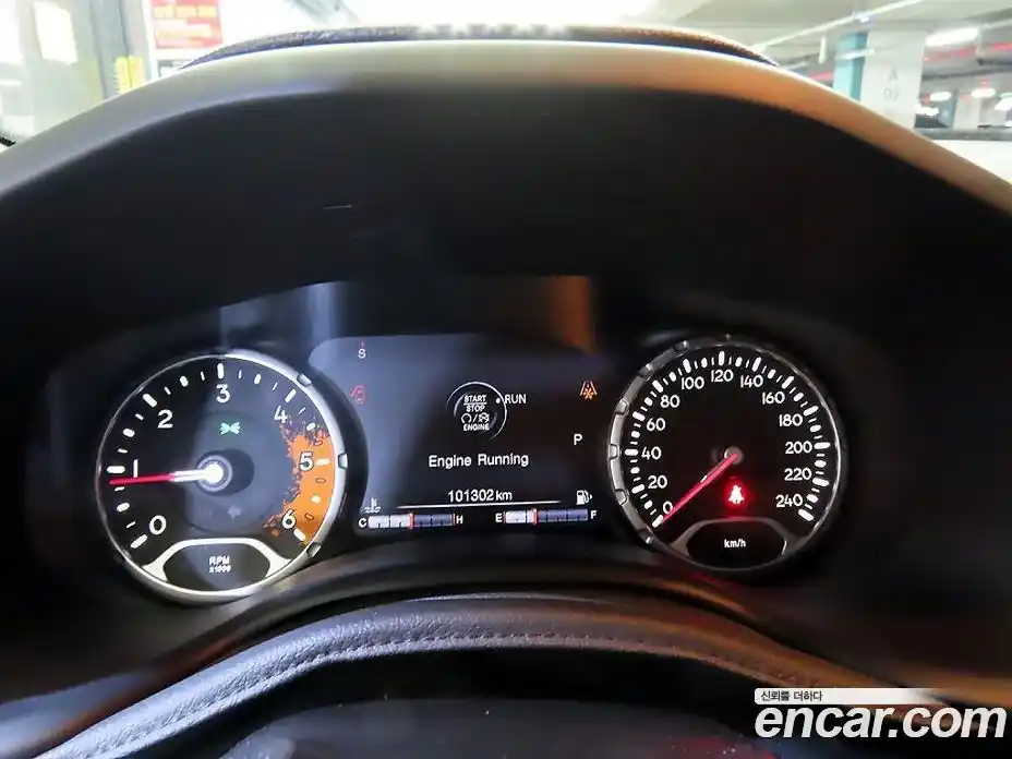 Jeep Renegade 2016 2.0 гидро в Москве № 169767, фото 9