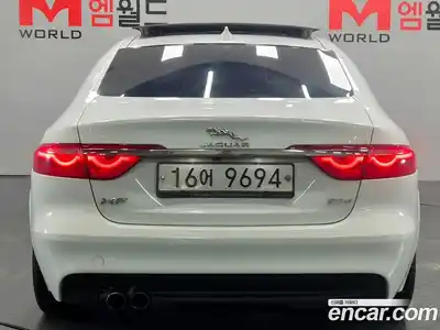 Jaguar XF 2017 2.0 гидро в Москве № 1698896, миниатюра 4
