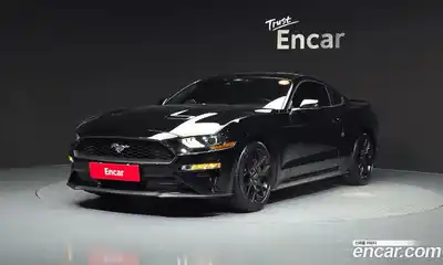 Ford Mustang, 2022