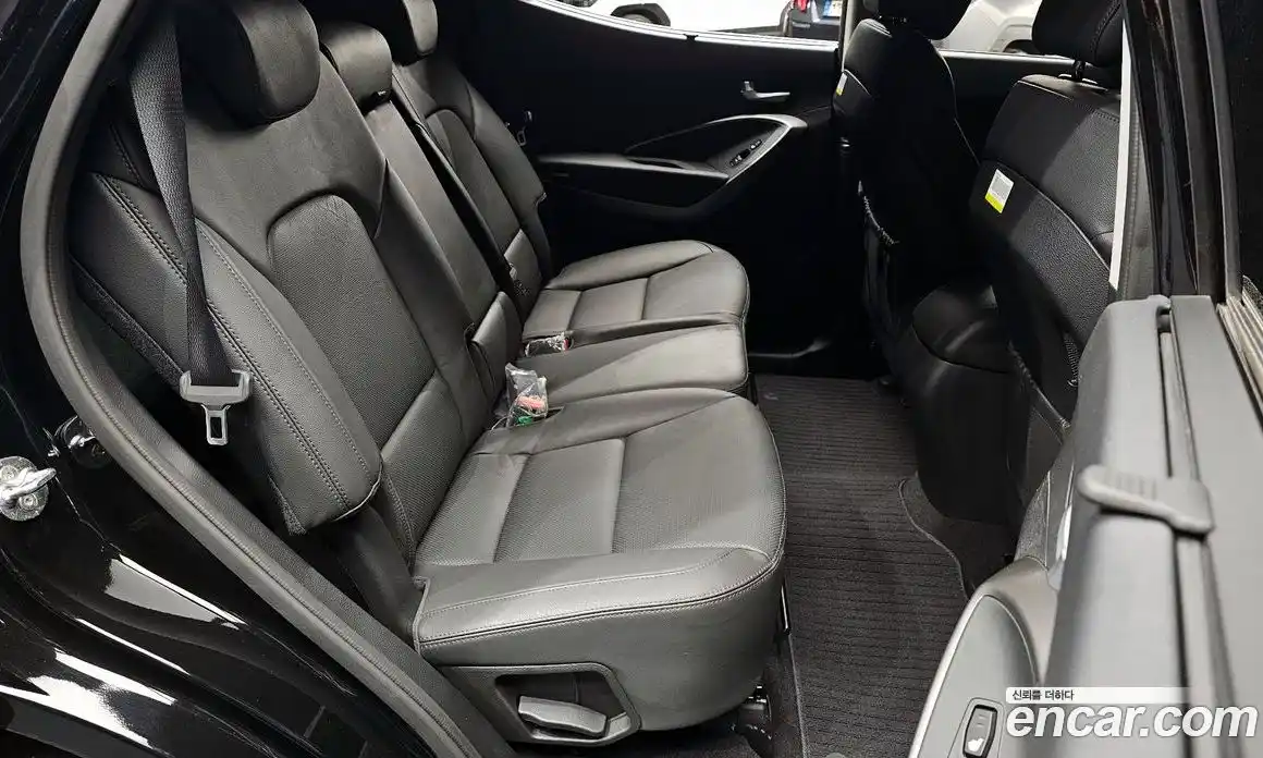 Hyundai Santa Fe 2016 2.0 гидро в Москве № 1757778, фото 11