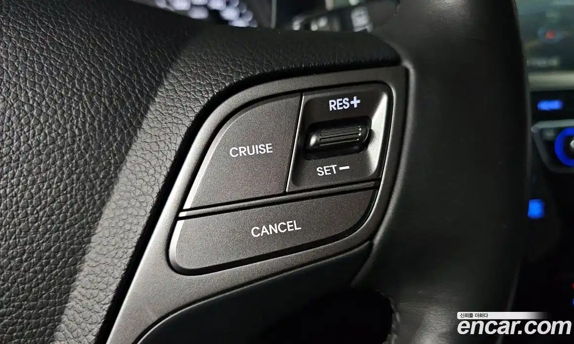 Hyundai Santa Fe 2016 2.0 гидро в Москве № 1757778, фото 14