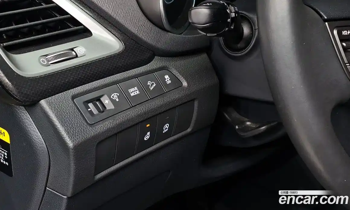 Hyundai Santa Fe 2016 2.0 гидро в Москве № 1757778, фото 17