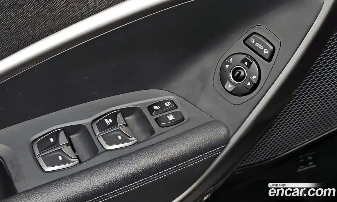 Hyundai Santa Fe 2016 2.0 гидро в Москве № 1757778, фото 19