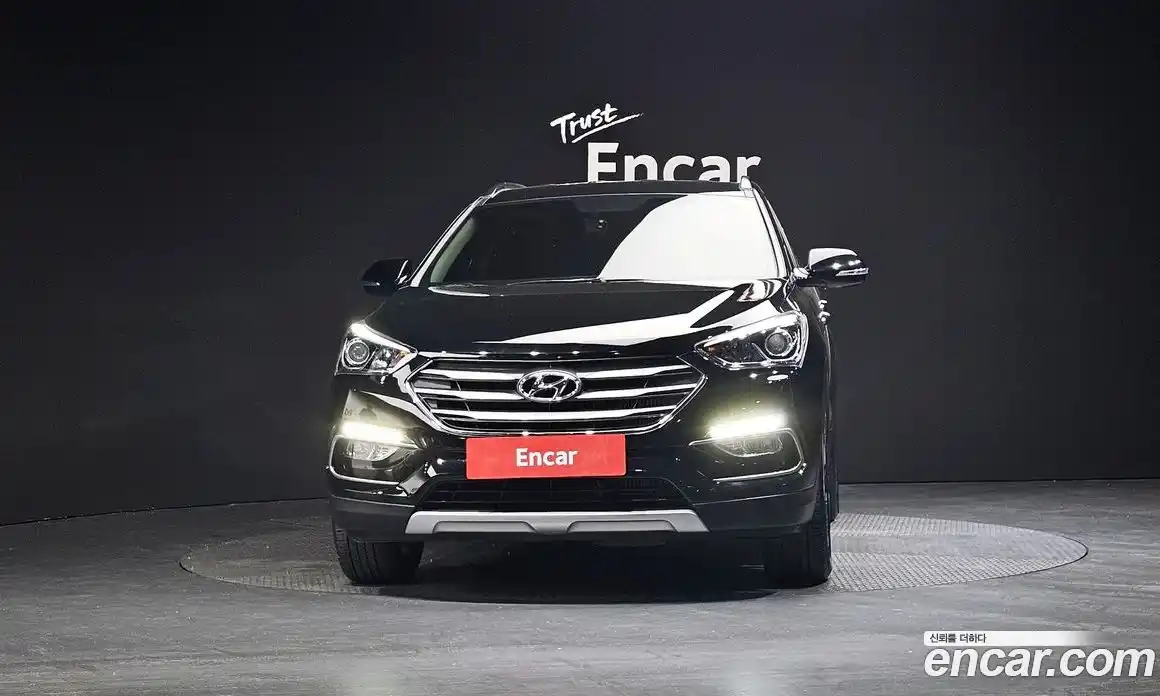 Hyundai Santa Fe 2016 2.0 гидро в Москве № 1757778, фото 3