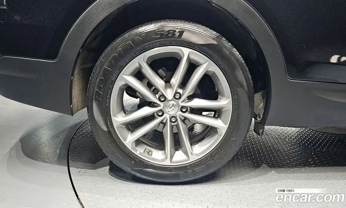 Hyundai Santa Fe 2016 2.0 гидро в Москве № 1757778, фото 5