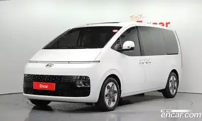 Hyundai Staria, 2022