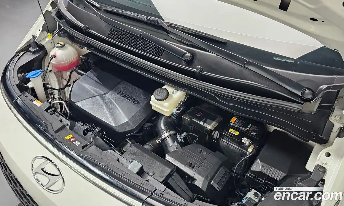 Hyundai Staria 2022 2.2 гидро в Москве № 1757852, фото 6