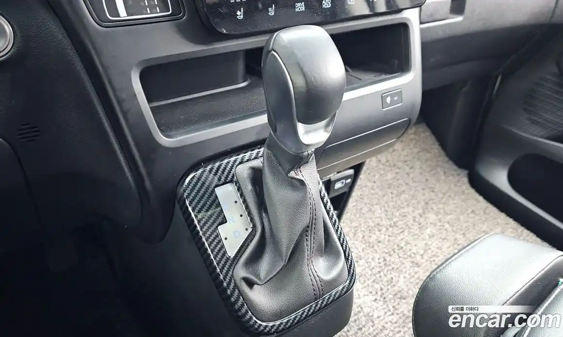 Hyundai Staria 2022 2.2 гидро в Москве № 1757852, фото 9