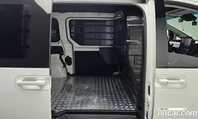 Hyundai Staria 2024 1.6 гидро в Москве № 1757923, миниатюра 11
