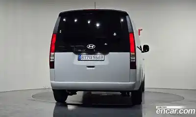 Hyundai Staria 2024 1.6 гидро в Москве № 1757923, миниатюра 4