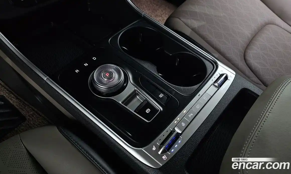 Kia Canival 2025 2.2 гидро в Москве № 1758478, фото 9