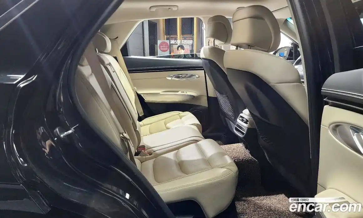 Genesis GV70 2023 2.5 гидро в Москве № 1758781, фото 12