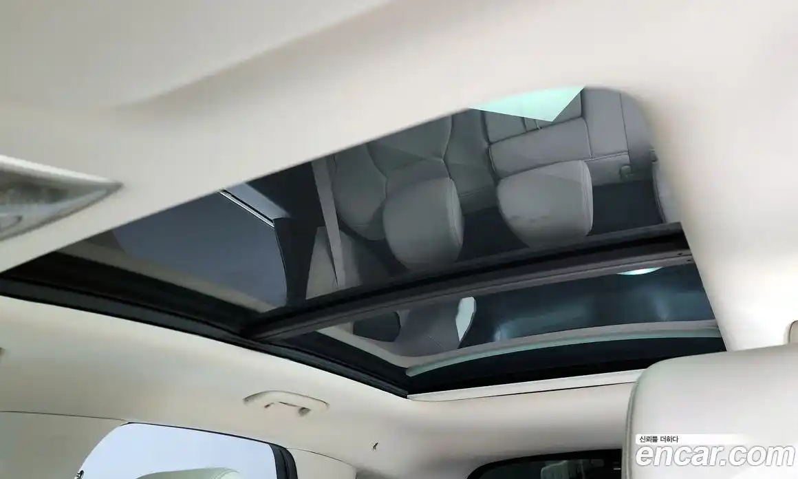 Genesis GV70 2023 2.5 гидро в Москве № 1758781, фото 18