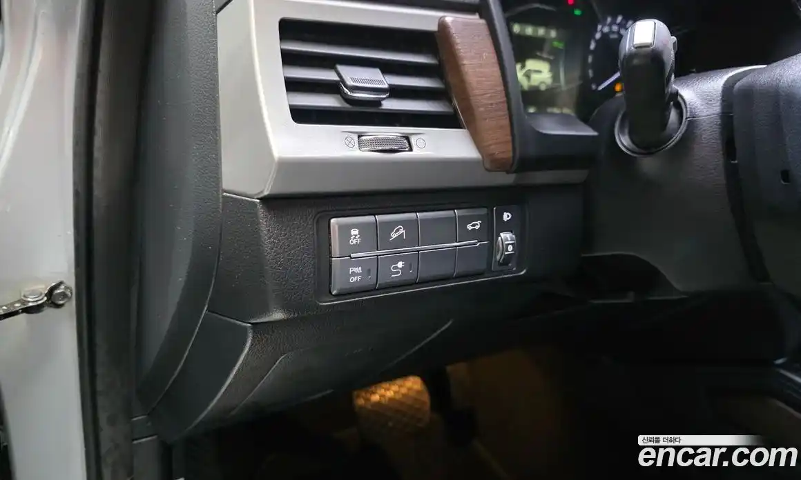 SsangYong Rexton 2018 2.2 гидро в Москве № 1758997, фото 14