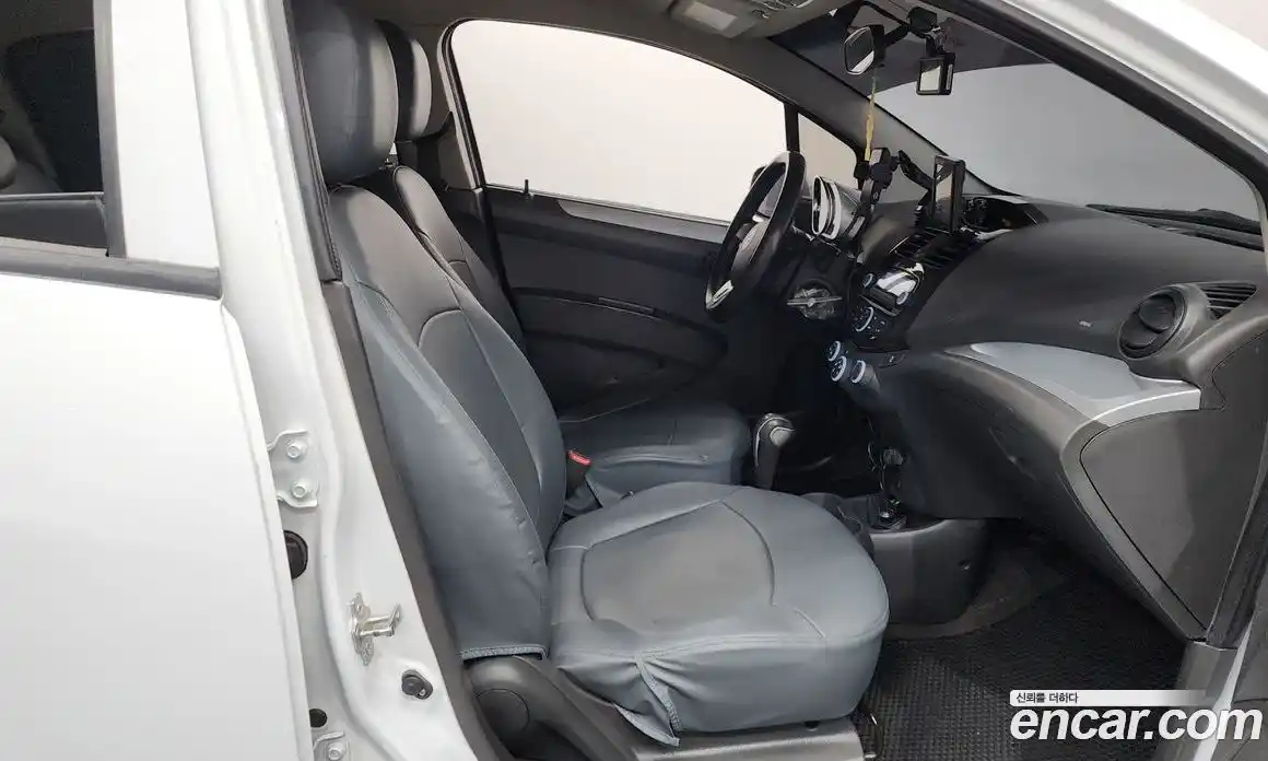 Chevrolet Spark 2015 1.0 гидро в Москве № 1760467, фото 11