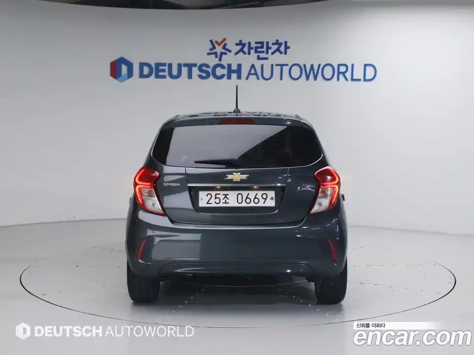 Chevrolet Spark 2016 1.0 гидро, фото 4