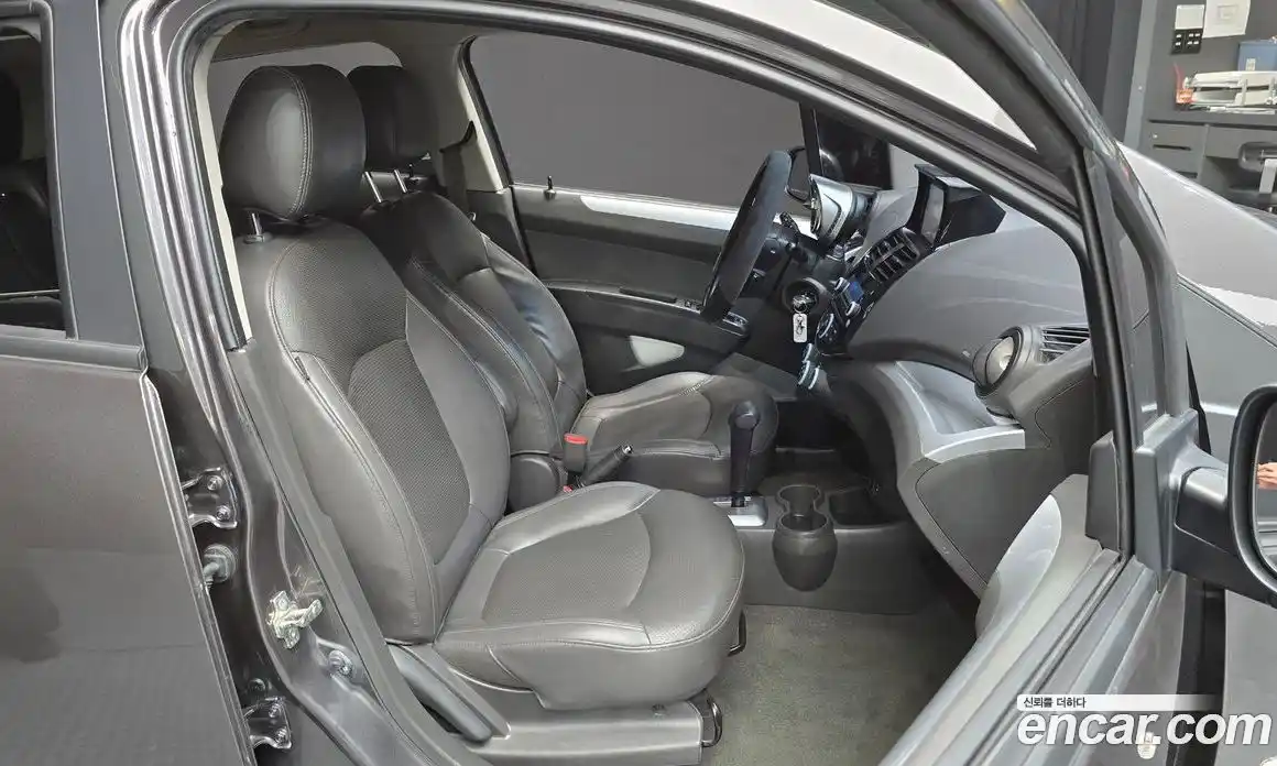 Chevrolet Spark 2013 1.0 гидро в Москве № 1760683, фото 12