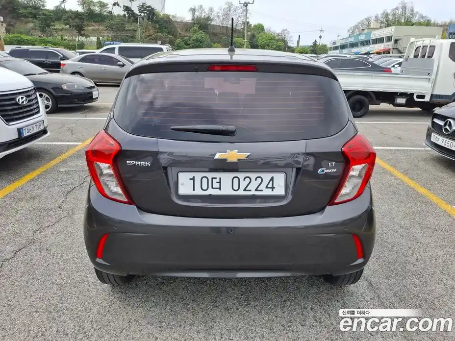 Chevrolet Spark 2015 1.0 гидро в Москве № 1760857, фото 4