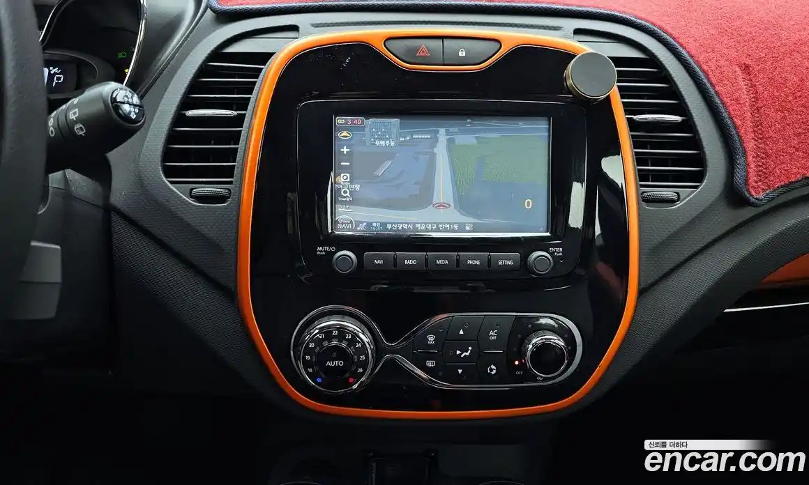 Renault QM3 2015 1.5 гидро в Москве № 1761325, фото 13