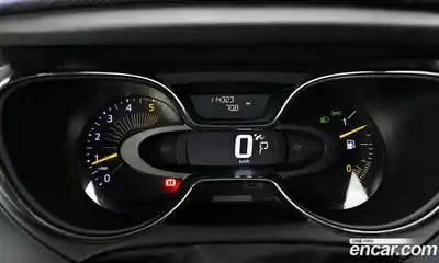 Renault QM3 2015 1.5 гидро в Москве № 1761325, миниатюра 8