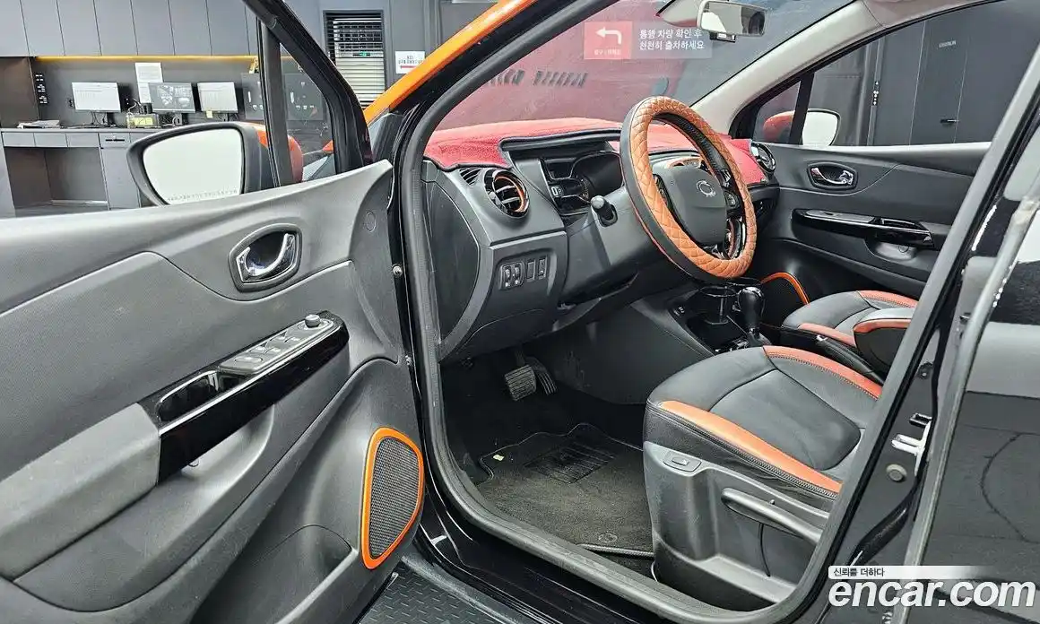 Renault QM3 2015 1.5 гидро в Москве № 1761325, фото 10