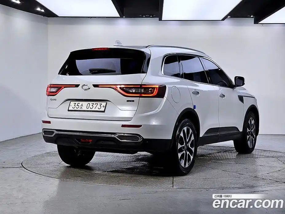 Renault QM6 2016 2.0 гидро в Москве № 1761363, фото 4