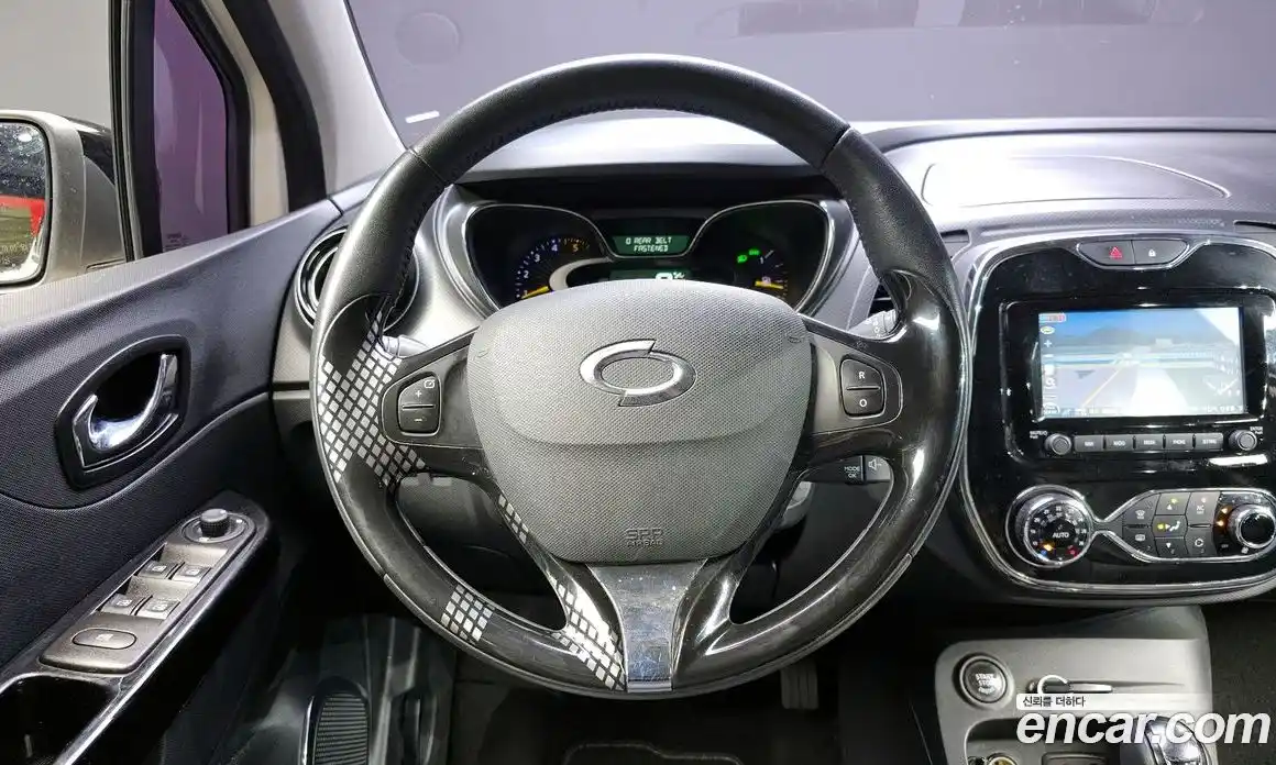 Renault QM3 2015 1.5 гидро в Москве № 1761523, фото 12