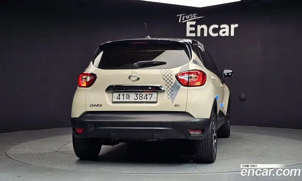 Renault QM3 2015 1.5 гидро в Москве № 1761523, фото 4