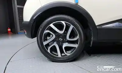 Renault QM3 2015 1.5 гидро в Москве № 1761523, миниатюра 5