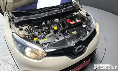 Renault QM3 2015 1.5 гидро в Москве № 1761523, миниатюра 6