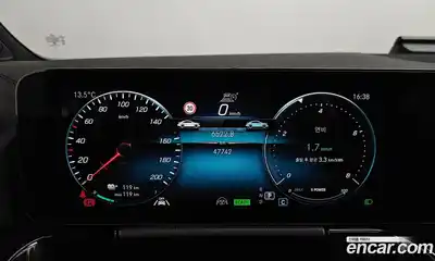 Mercedes-Benz EQA 2022 0.2 гидро в Москве № 1762408, миниатюра 8