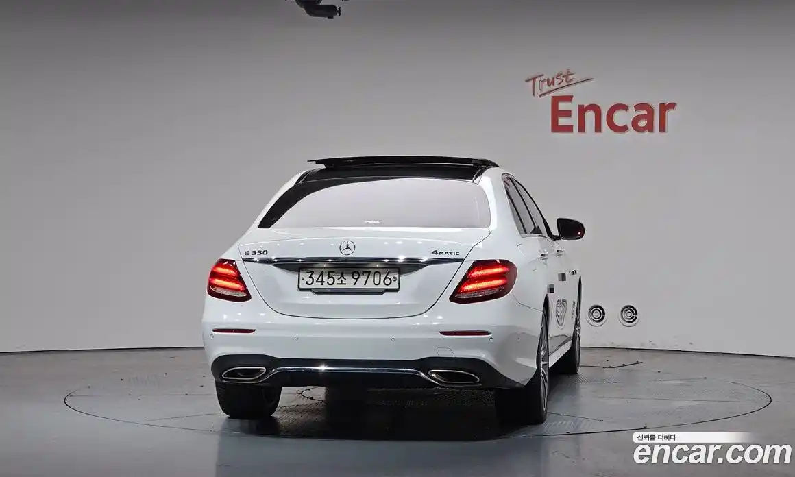 Mercedes-Benz E-Class 2020 2.0 гидро в Москве № 1762540, фото 4