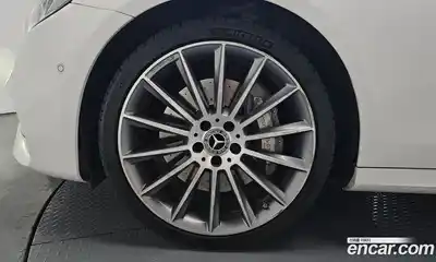 Mercedes-Benz E-Class 2020 2.0 гидро в Москве № 1762540, миниатюра 5