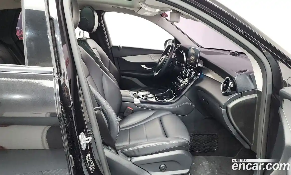 Mercedes-Benz GLC-Class 2018 2.0 гидро в Москве № 1762583, фото 11