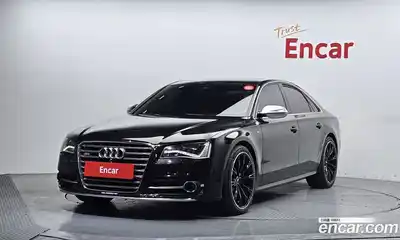 Audi S8, 2013