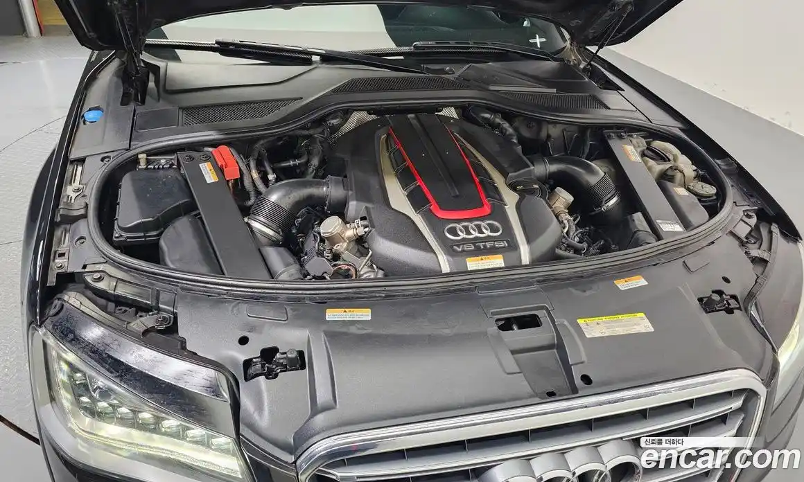 Audi S8 2013 4.0 гидро в Москве № 1763203, фото 6