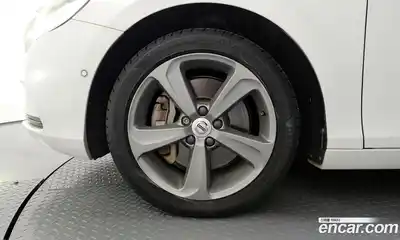 Volvo V40 2018 2.0 гидро в Москве № 1763561, миниатюра 5