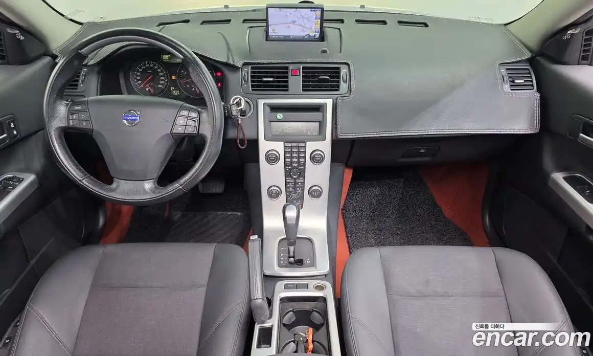Volvo C30 2010 2.4 гидро в Москве № 1763571, фото 7