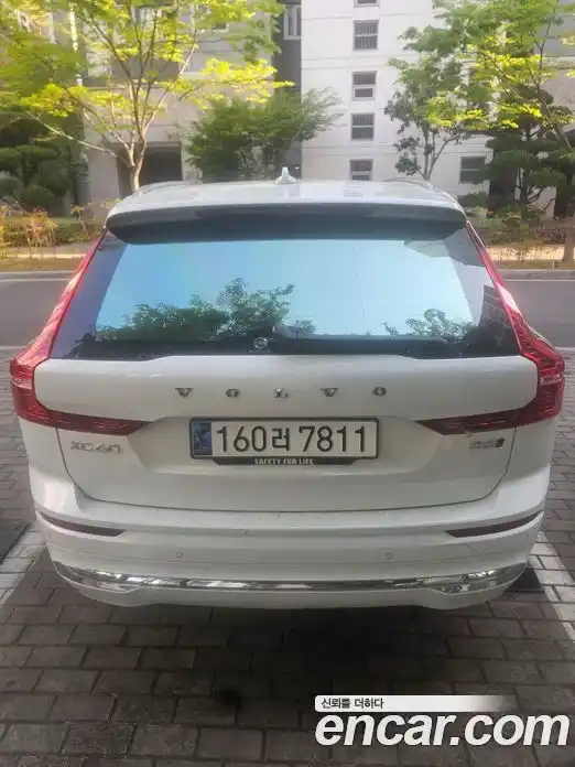 Volvo XC60 2024 2.0 гидро в Москве № 1763677, фото 4