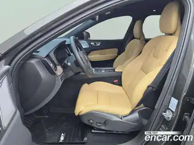 Volvo XC60 2024 2.0 гидро в Москве № 1763686, миниатюра 10