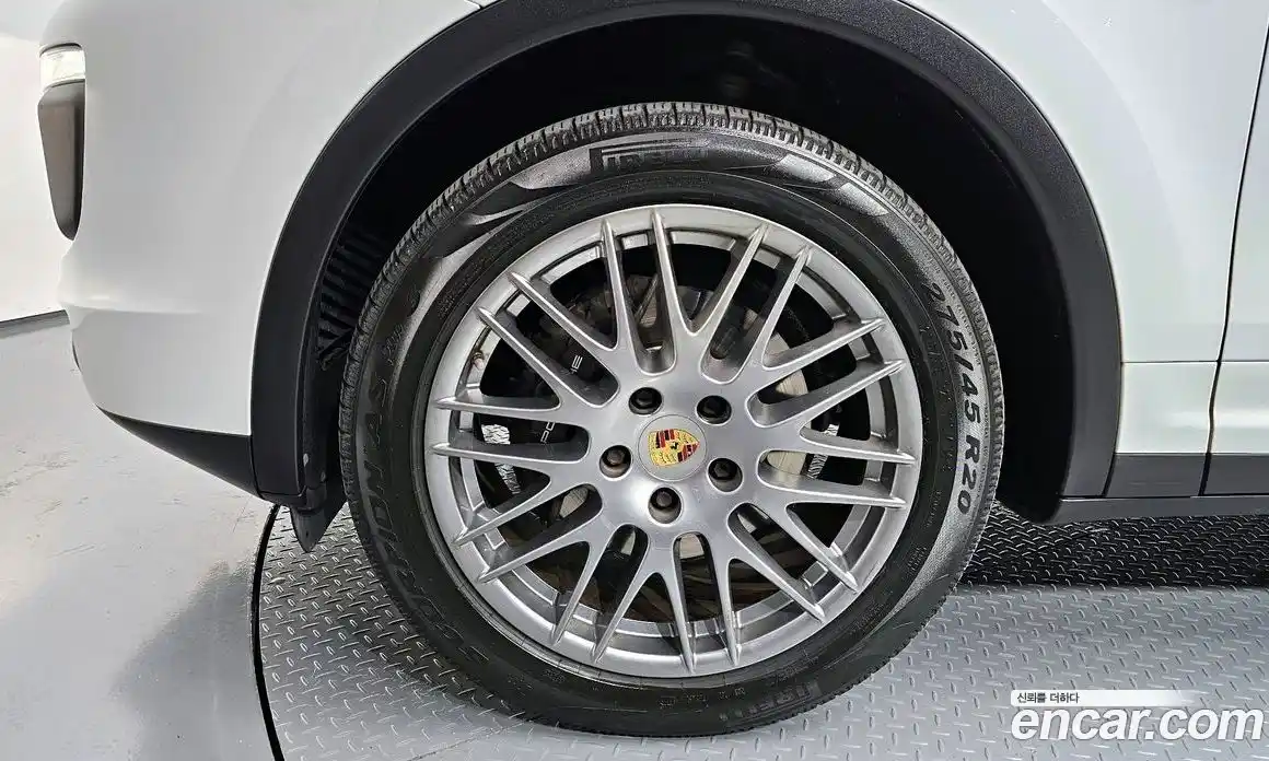 Porsche Cayenne 2016 3.0 гидро в Москве № 1763838, фото 5