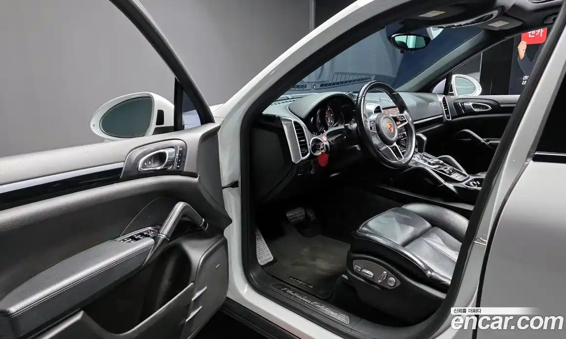 Porsche Cayenne 2017 3.0 гидро в Москве № 1763864, фото 10