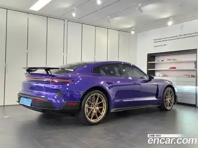Porsche Taycan 2025 0.1 гидро в Москве № 1763882, миниатюра 2