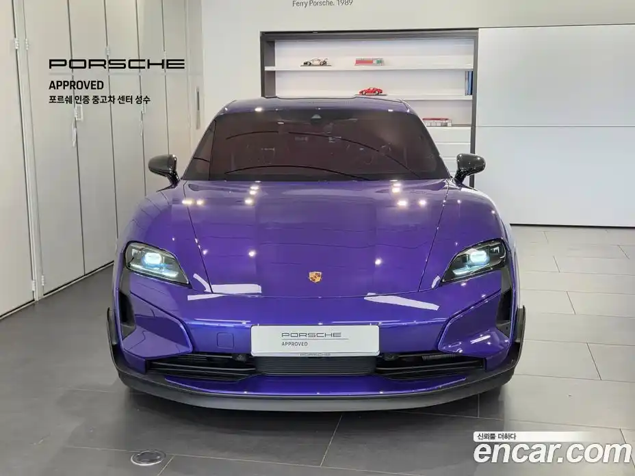 Porsche Taycan 2025 0.1 гидро в Москве № 1763882, фото 3