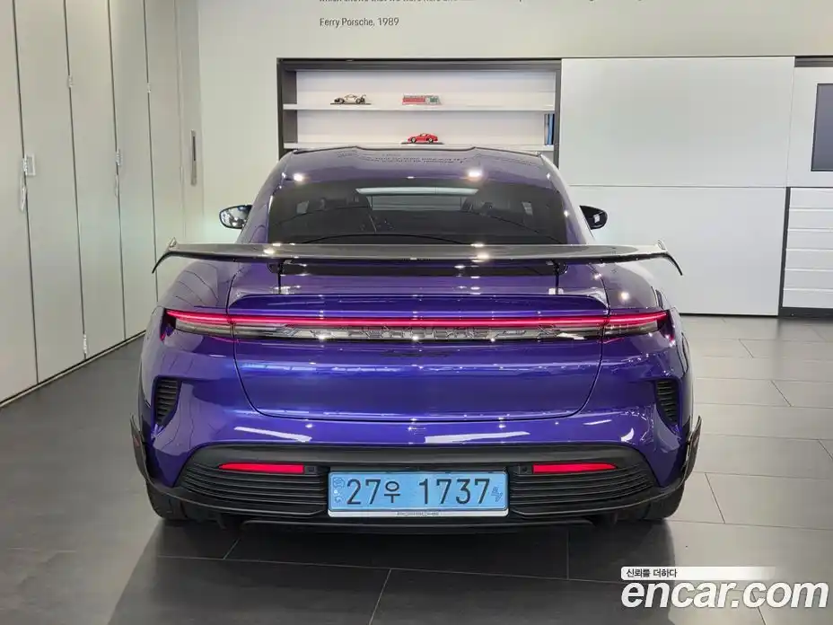 Porsche Taycan 2025 0.1 гидро в Москве № 1763882, фото 4