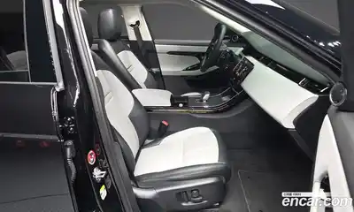 Land Rover Range-Rover Evoque 2025 2.0 гидро в Москве № 1763941, миниатюра 11