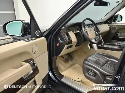 Land Rover Range-Rover 2015 4.4 гидро в Москве № 1764127, миниатюра 11