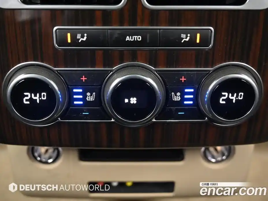 Land Rover Range-Rover 2015 4.4 гидро в Москве № 1764127, фото 16